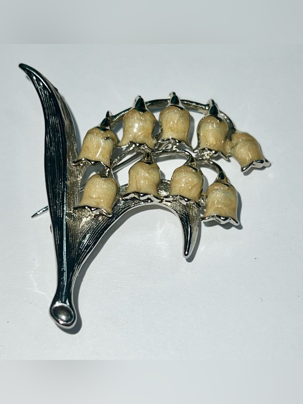VINTAGE LIZ CLAIBORNE LILY OF THE VALLEY BROOCH -  Gently Worn
